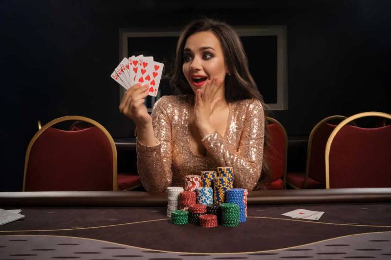 Kinh Nghiem Choi Live Poker Danh Cho Nguoi Me Game
